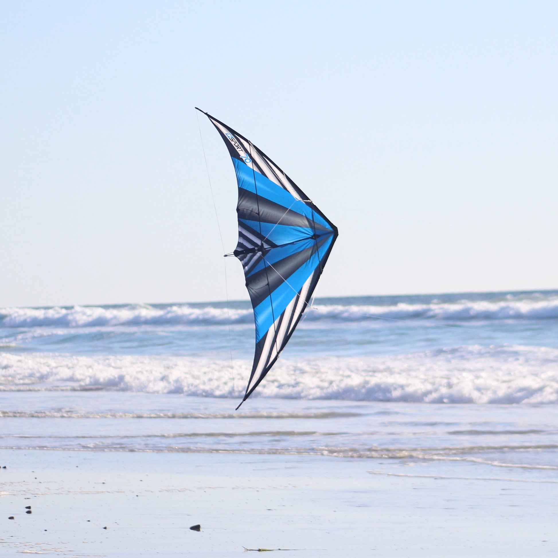 WindNSun EZ Sport 70 Dual Control Sport Kite Blue Stripe Nylon Kite photo of product in use