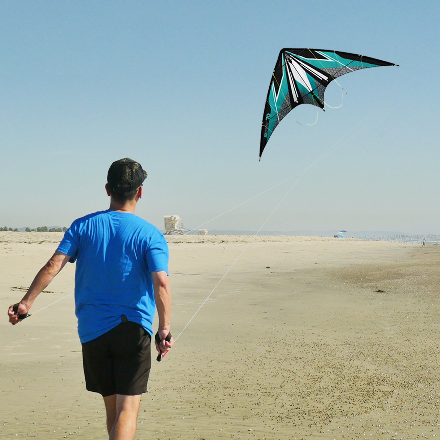 WindNSun EZ Sport 70 Dual Control Sport Kite Teal Stripe Nylon Kite lifestyle shot