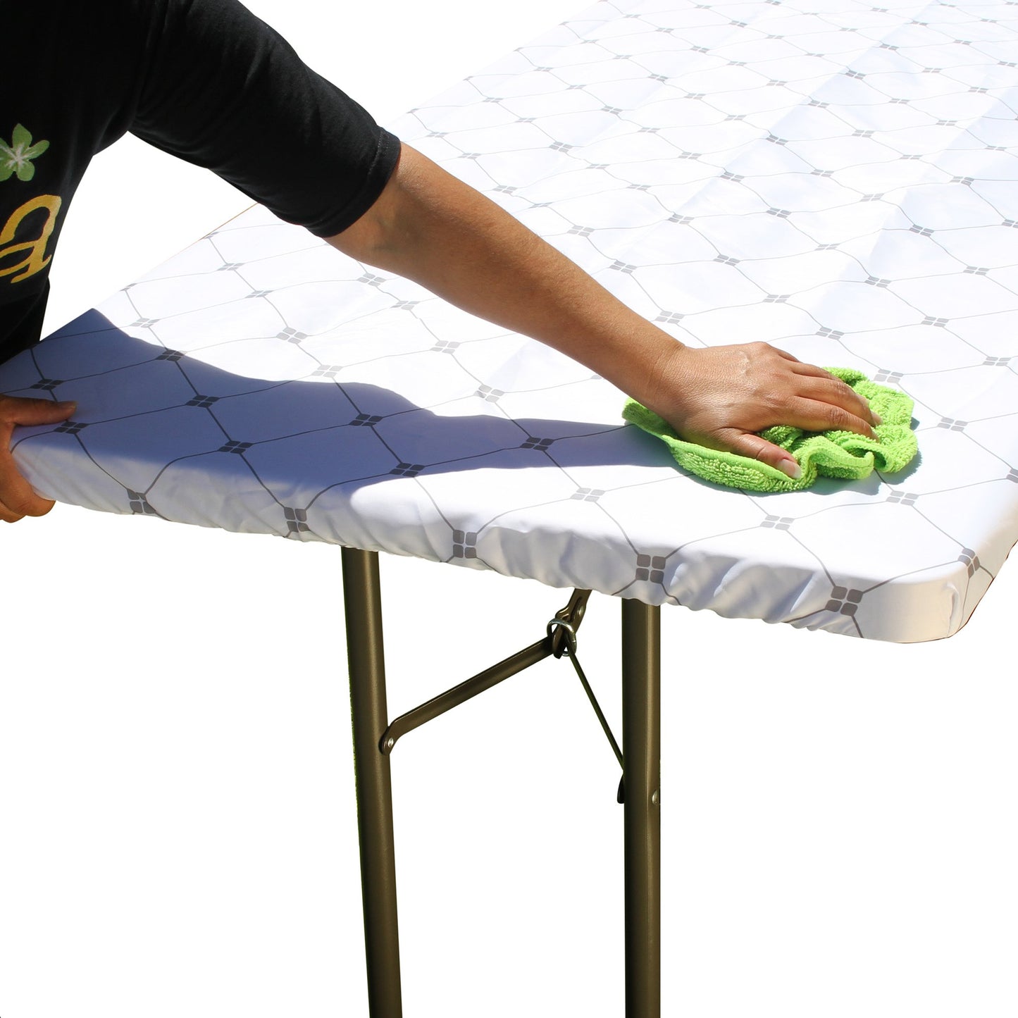 TableCloth PLUS 72" Diamonds Polyester Tablecloth for 6' Folding Tables can be wiped clean with a cloth